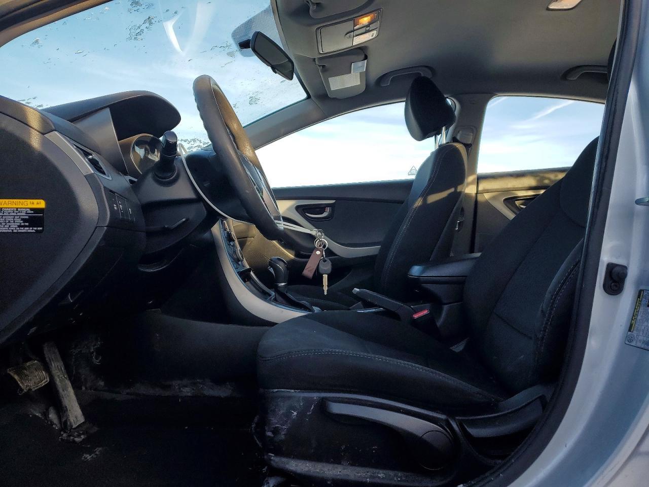 2015 Hyundai Elantra Se - Фото 7