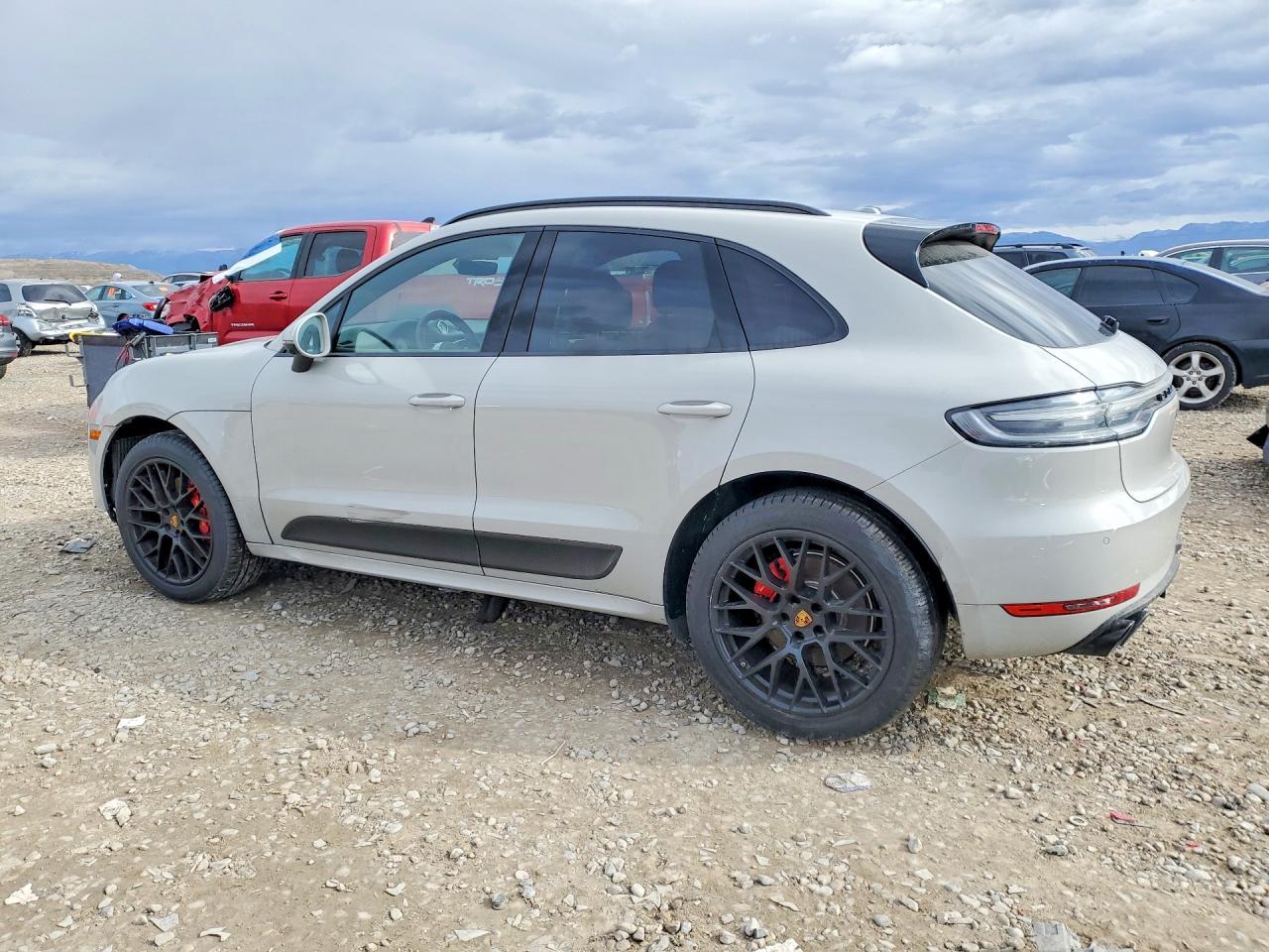 2021 Porsche Macan Gts - Image 2