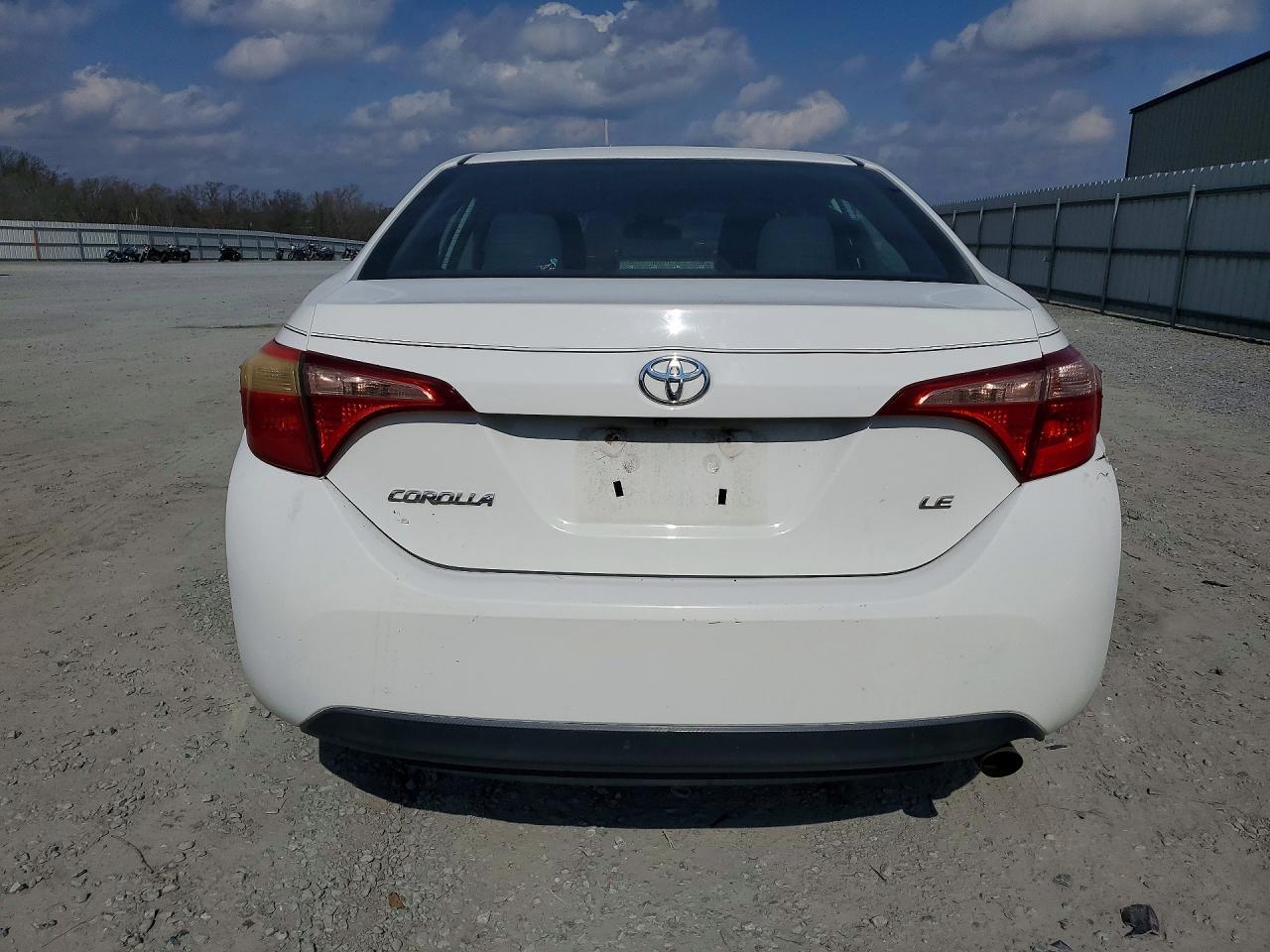 2018 Toyota Corolla L - Фото 6