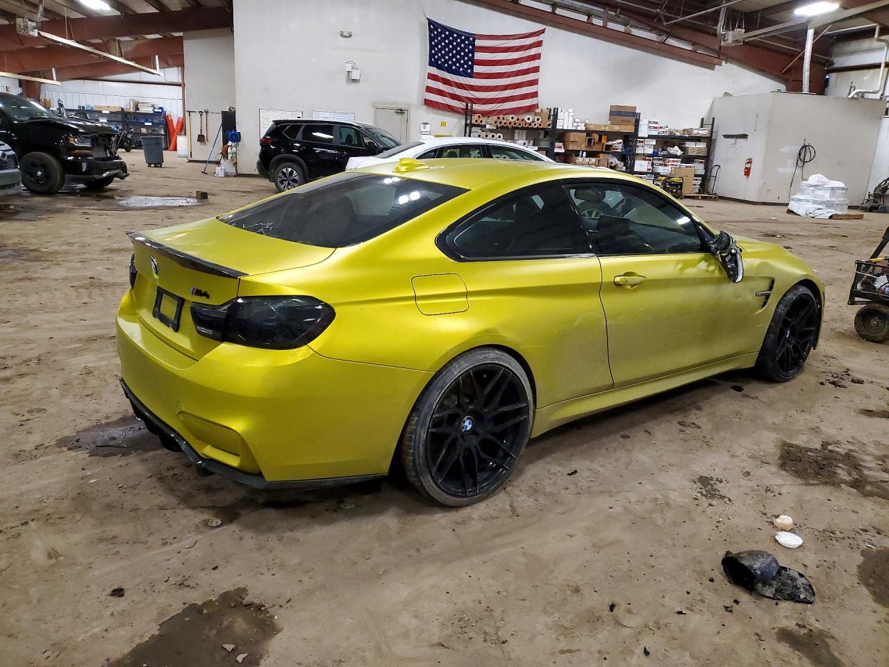 2015 BMW M4 - Фото 3