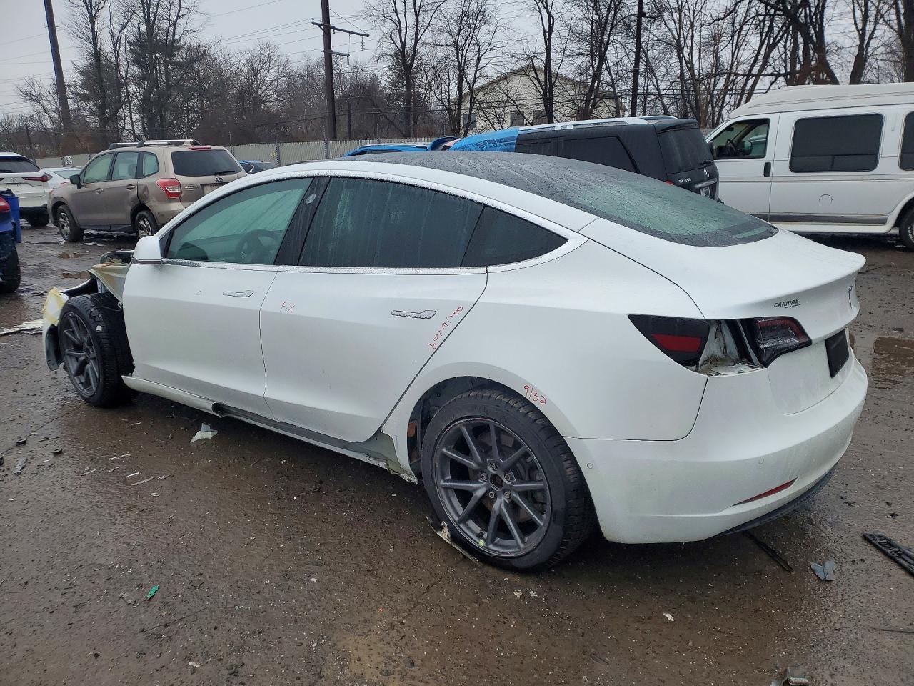 2020 Tesla Model 3 - Image 2