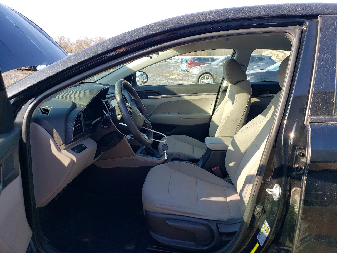 2019 Hyundai Elantra Se - Фото 7