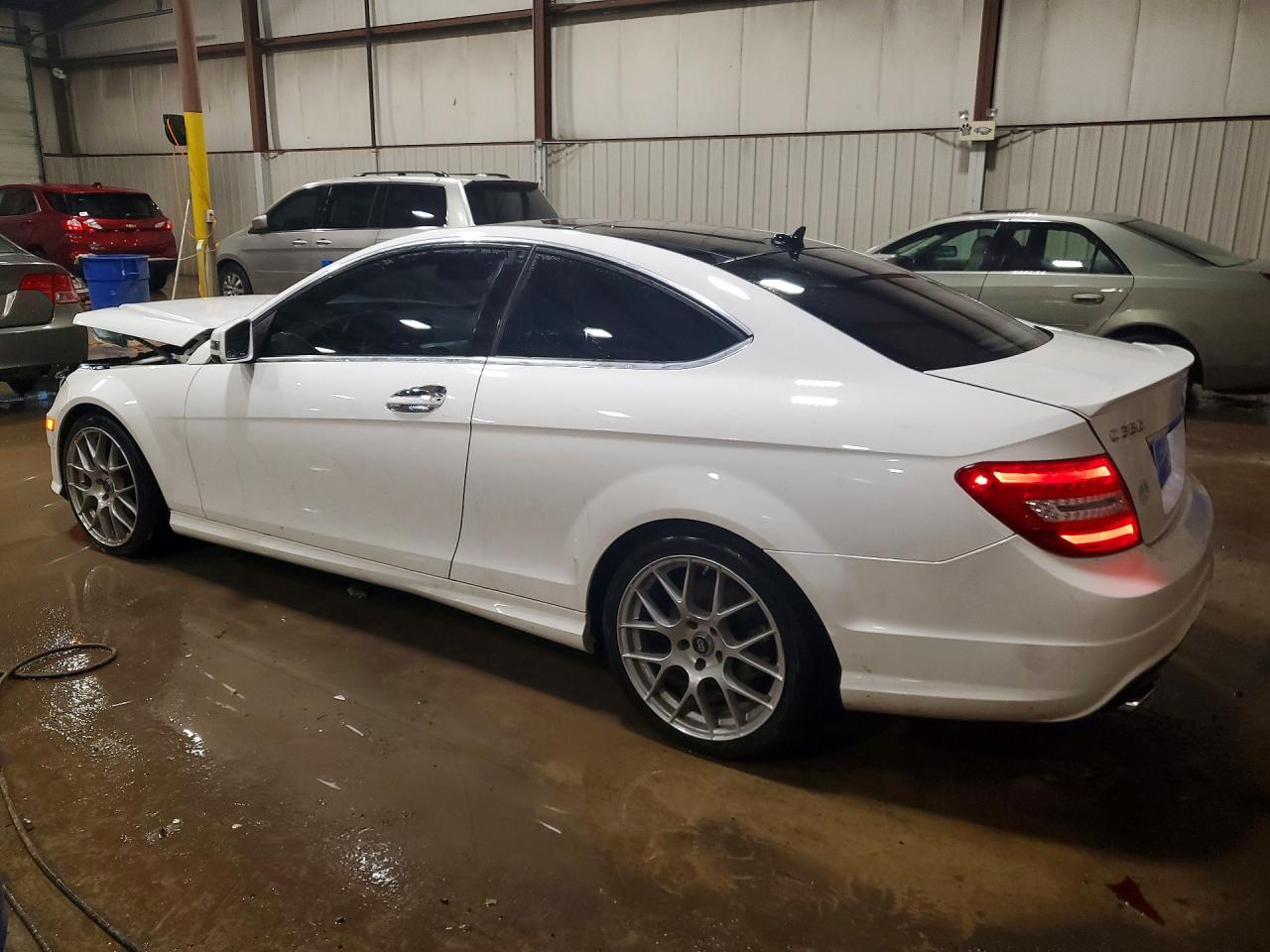 2015 Mercedes-Benz C 350 4Matic - Image 2