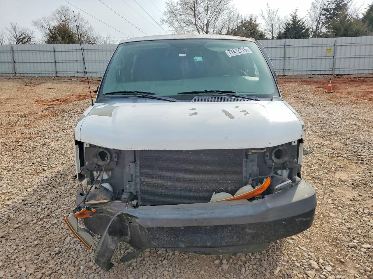 2010 Chevrolet Express G1500 - Фото 5