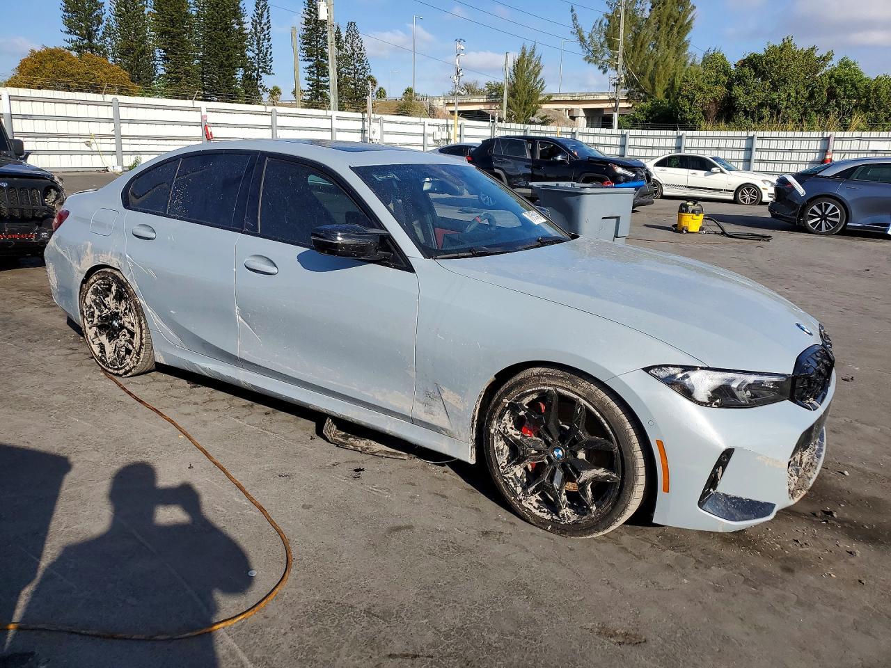 2025 BMW M340I - Фото 4