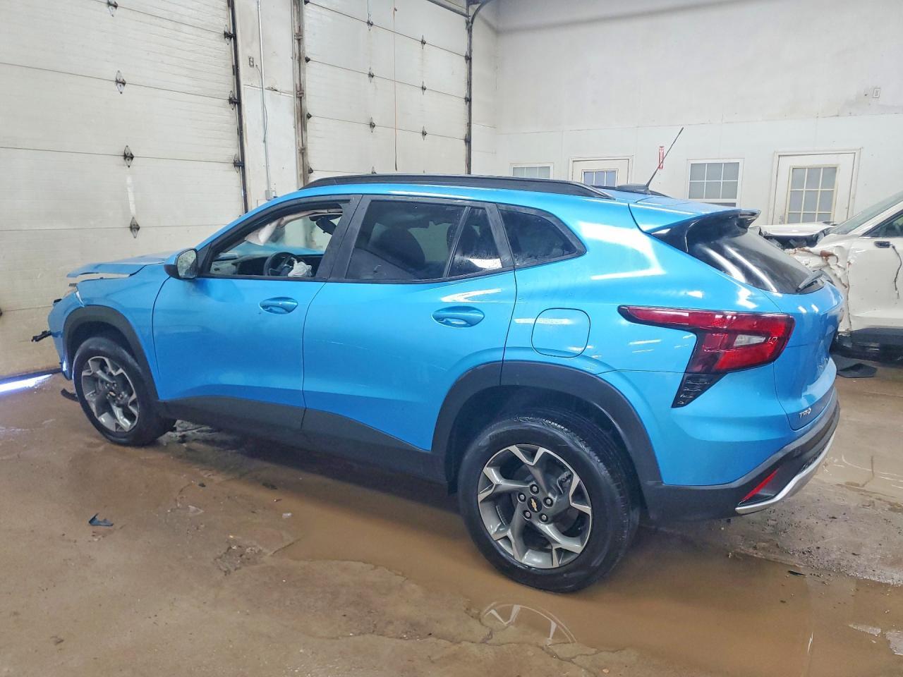 2025 Chevrolet Trax 1Lt - Фото 2