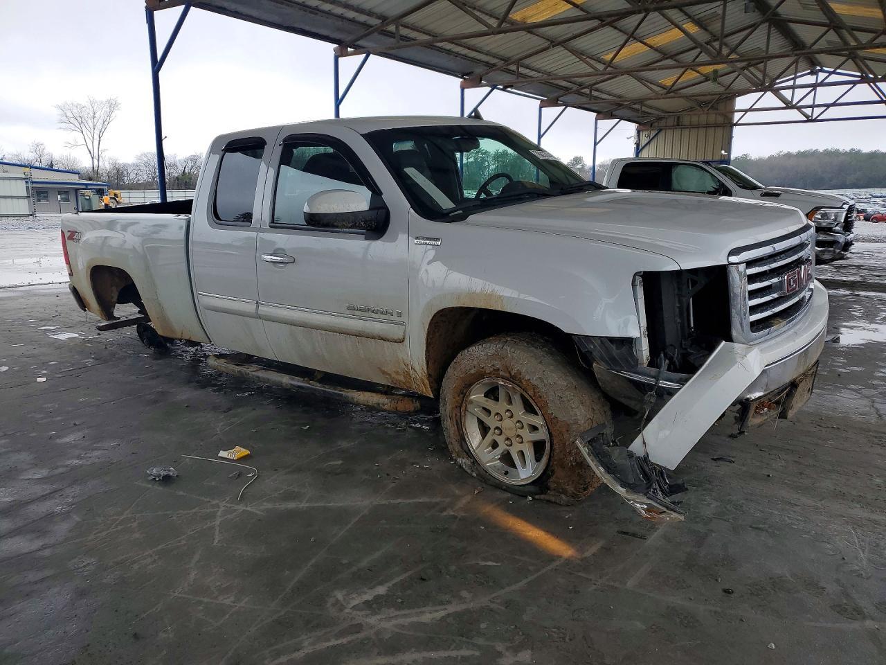 2008 GMC Sierra K1500 - Image 4