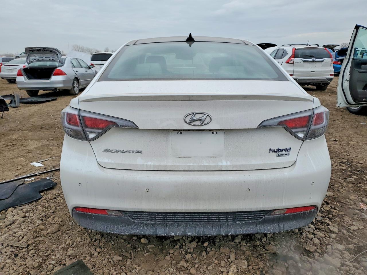 2016 Hyundai Sonata Hybrid Limited - Image 6
