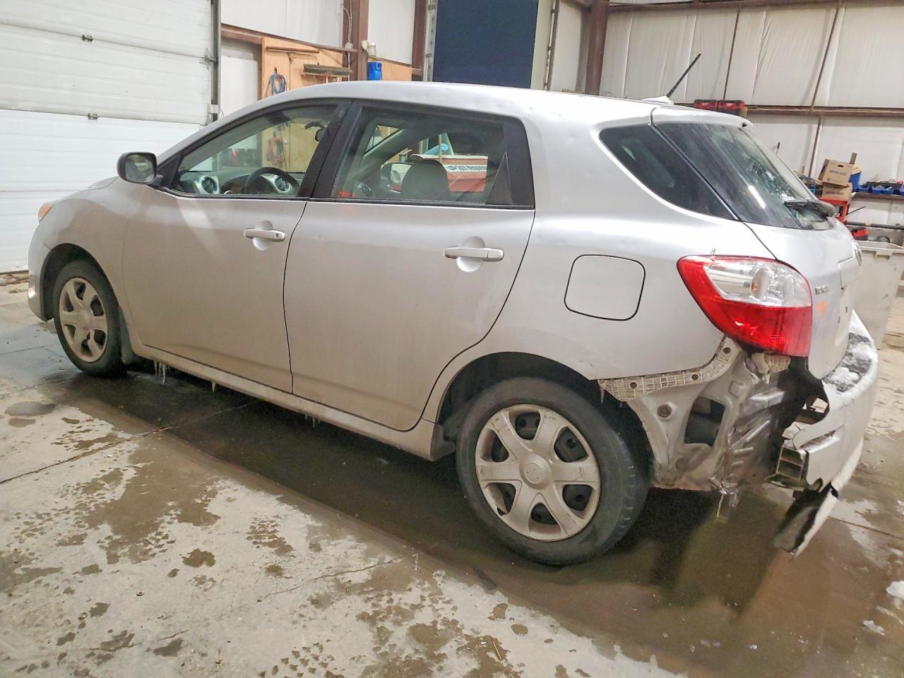 2010 Toyota Corolla Matrix - Фото 2