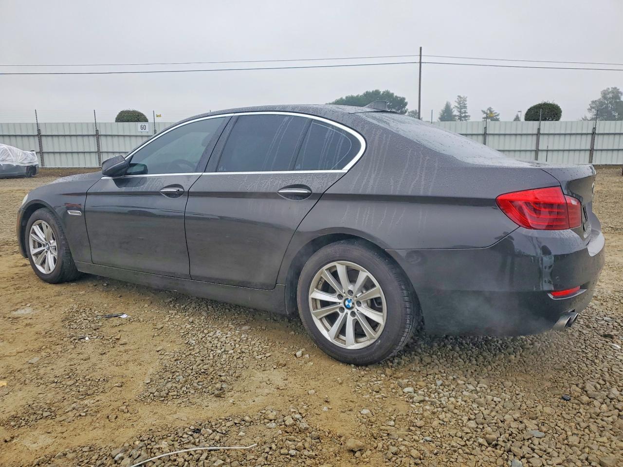 2016 BMW 528 I - Фото 2