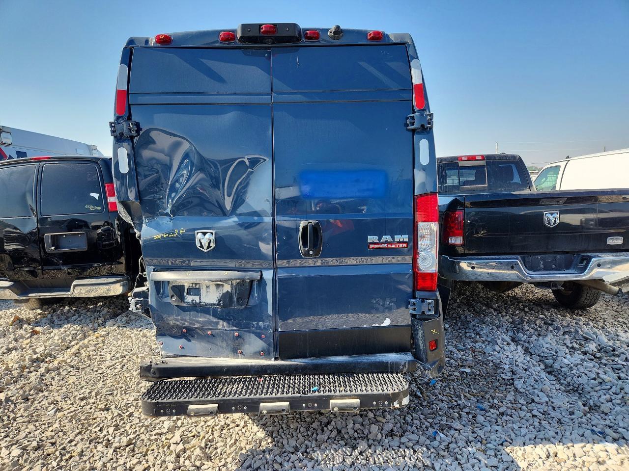 2021 Ram Promaster 3500 Delivery Van - Фото 6