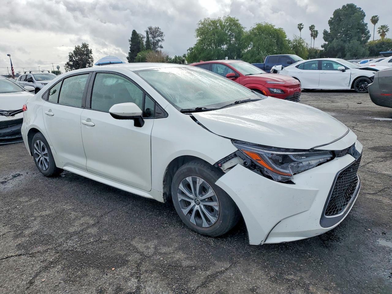 2021 Toyota Corolla Hybrid Le - Фото 4