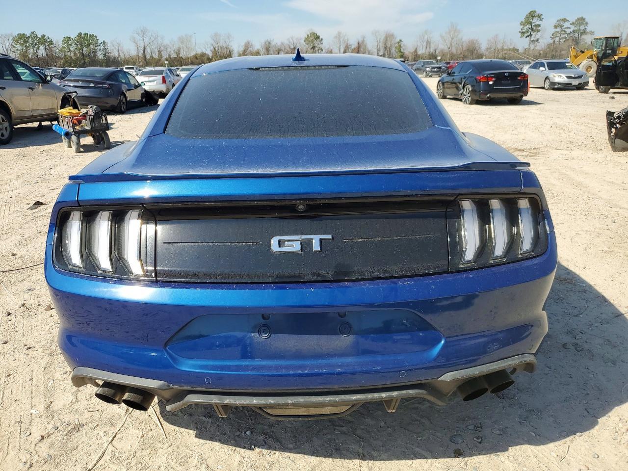 2022 Ford Mustang Gt - Фото 6