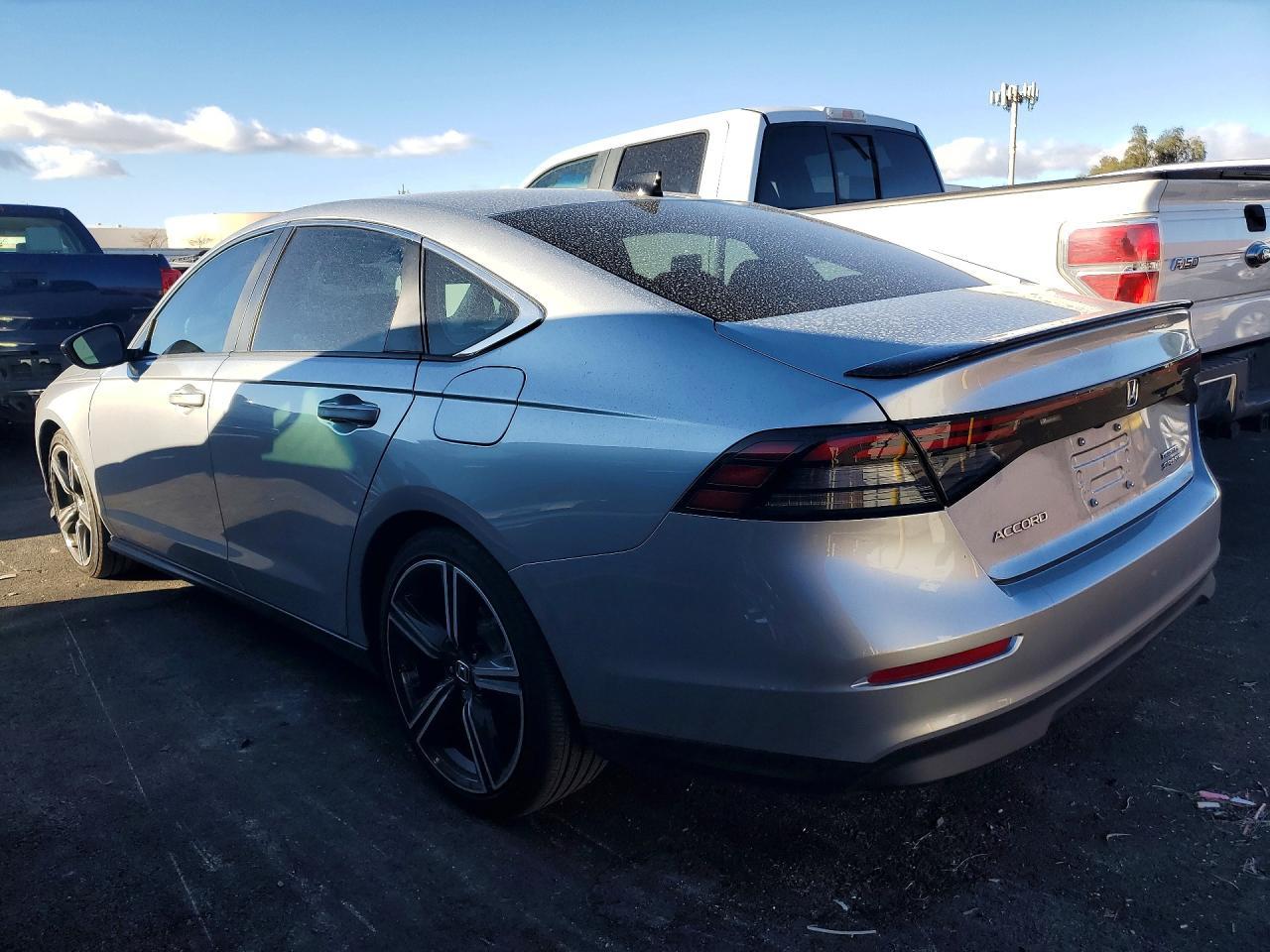 2025 Honda Accord Hybrid Sport - Image 2