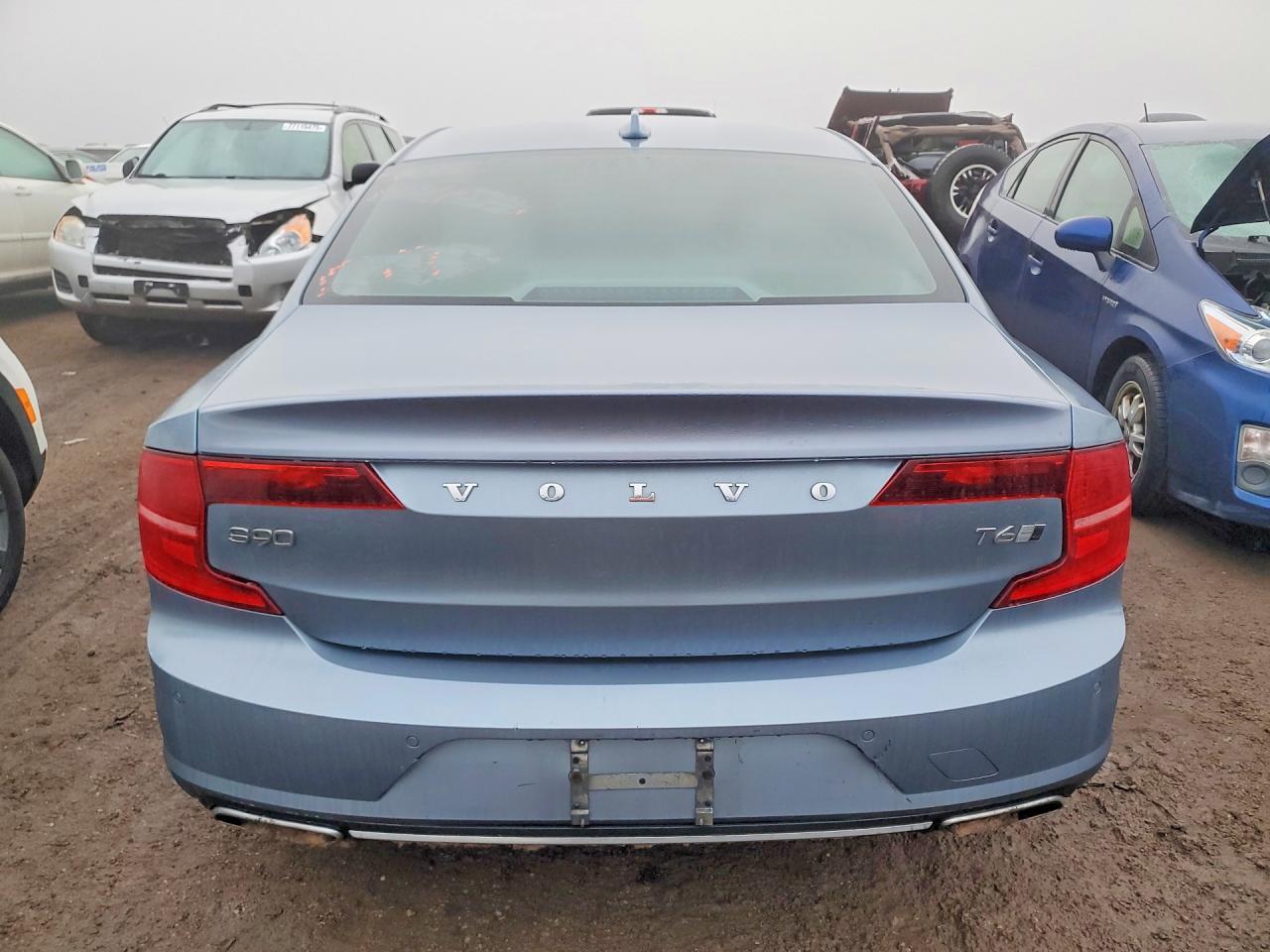 2017 Volvo S90 T6 Inscription - Image 6