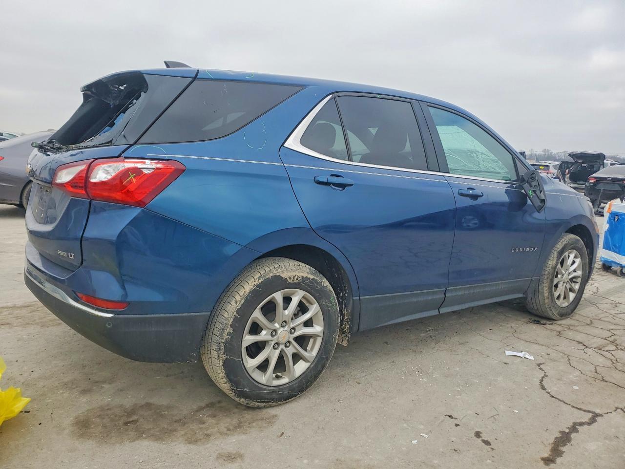 2020 Chevrolet Equinox Lt - Image 3