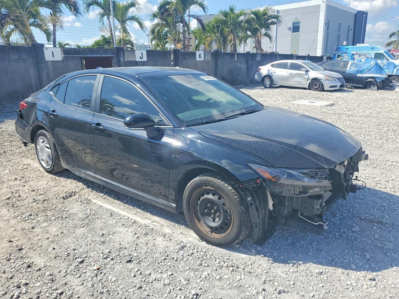 2025 Toyota Camry Xse - Image 4