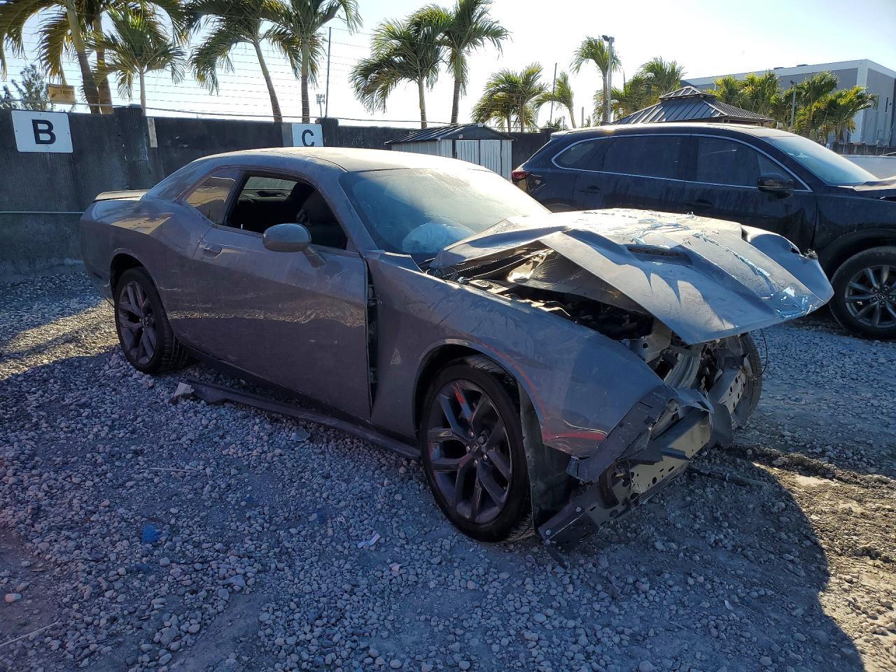 2023 Dodge Challenger Sxt - Фото 4