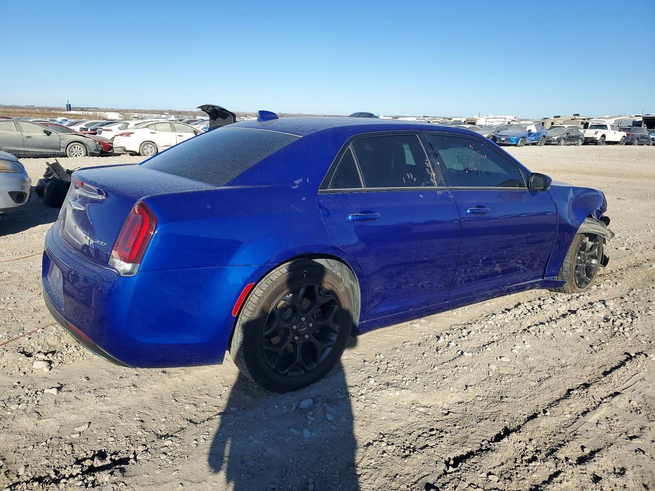 2020 Chrysler 300 S - Image 3