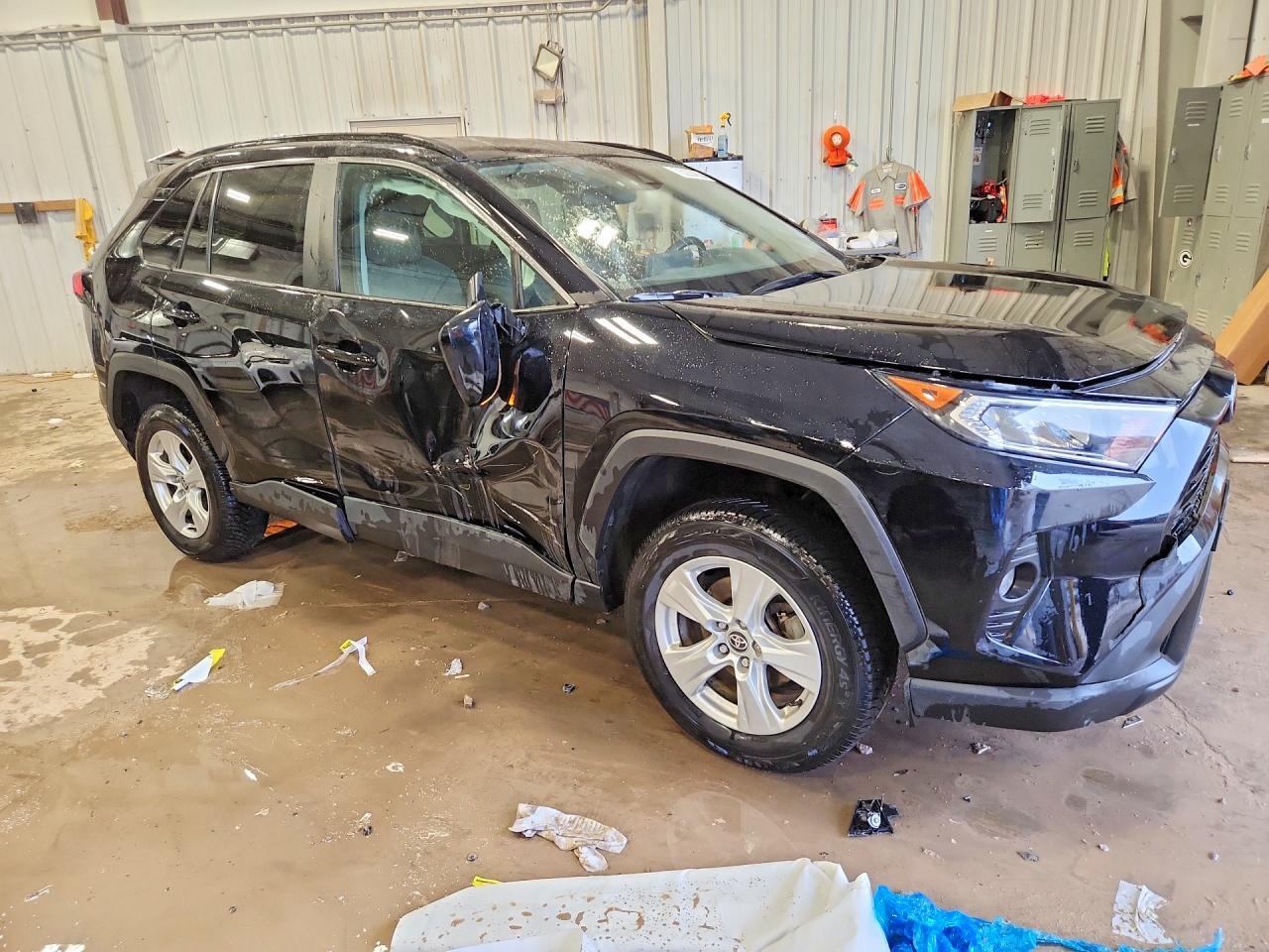 2021 Toyota Rav4 Xle - Фото 4