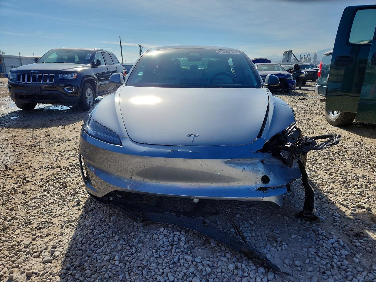 2024 Tesla Model 3 - Image 5