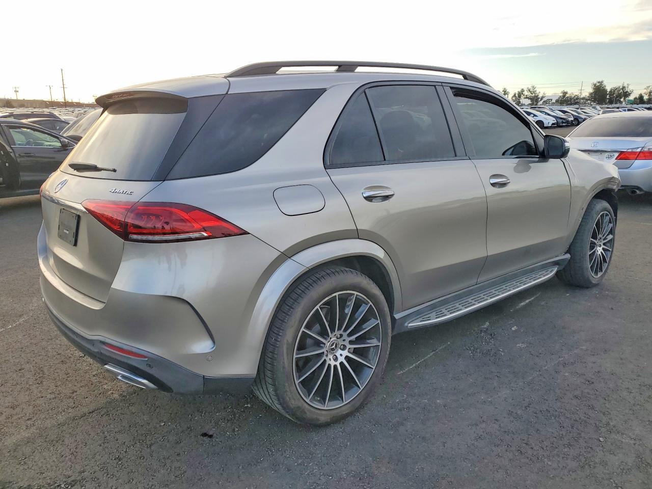 2020 Mercedes-Benz Gle 350 4Matic - Image 3