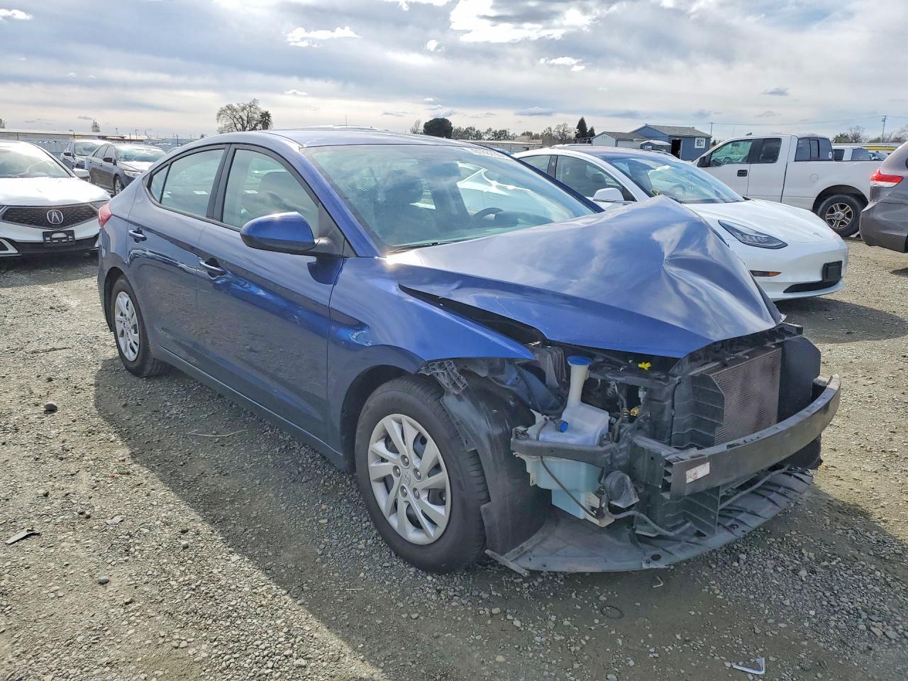 2017 Hyundai Elantra Se - Image 4
