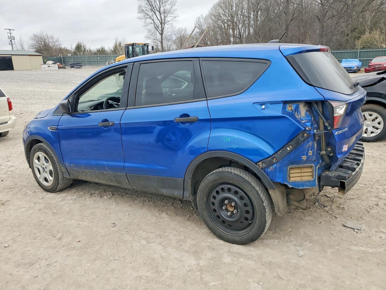 2018 Ford Escape S - Фото 2