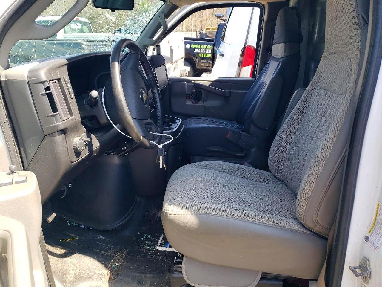 2023 Chevrolet Express G3500 - Image 7