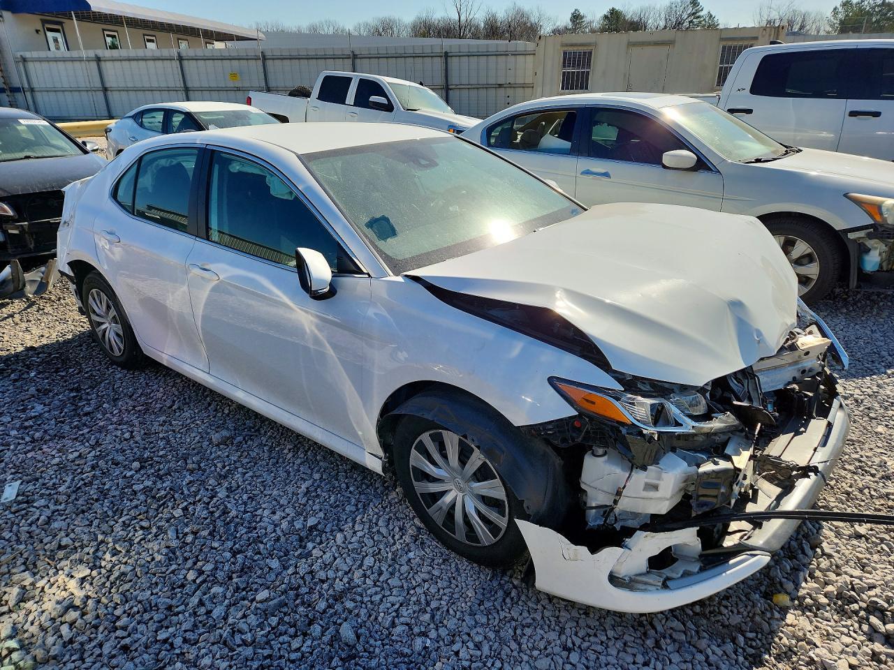 2022 Toyota Camry Le - Image 4