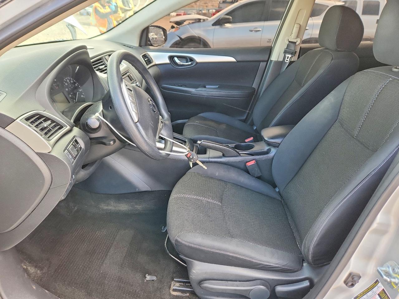 2016 Nissan Sentra Sv - Фото 7