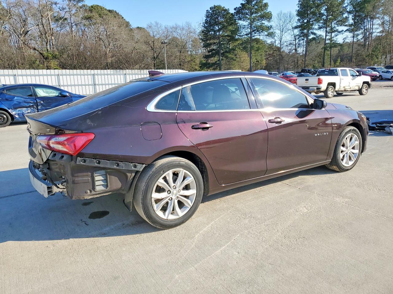 2020 Chevrolet Malibu Lt - Image 3