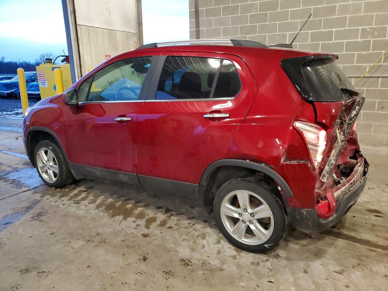 2019 Chevrolet Trax 1Lt - Image 2