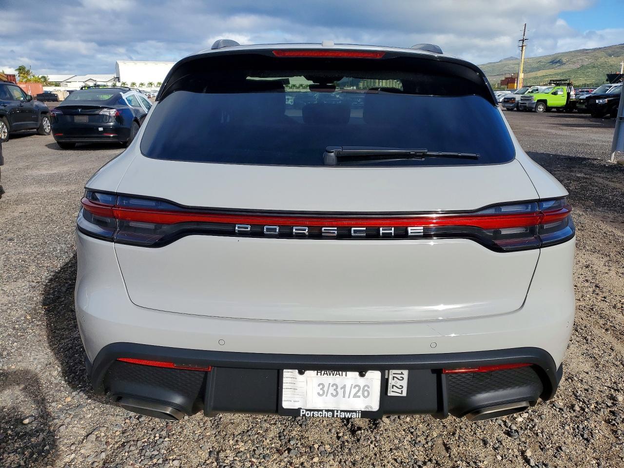 2026 Porsche Macan Base - Фото 6