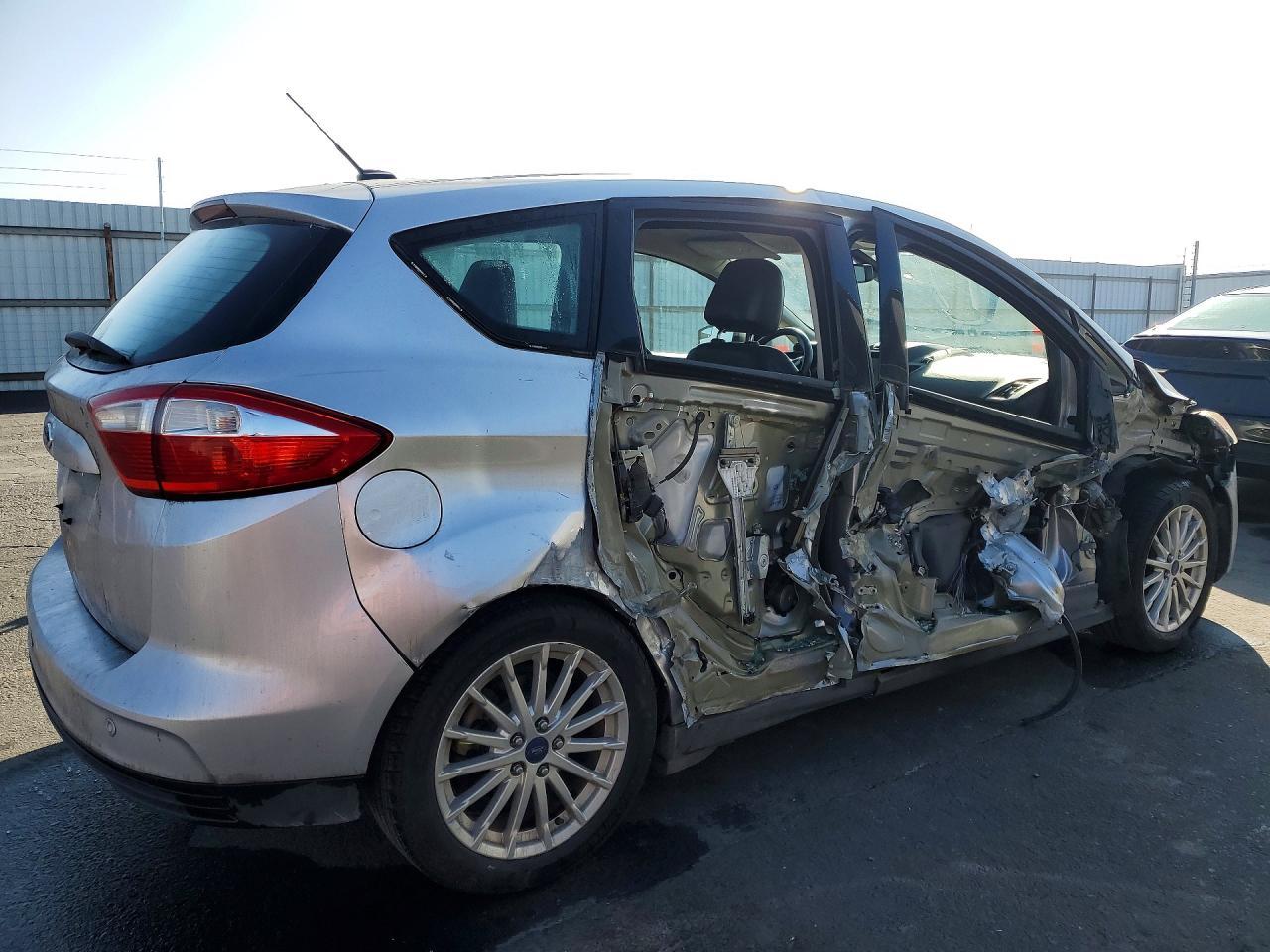 2015 Ford C-Max Sel - Image 3