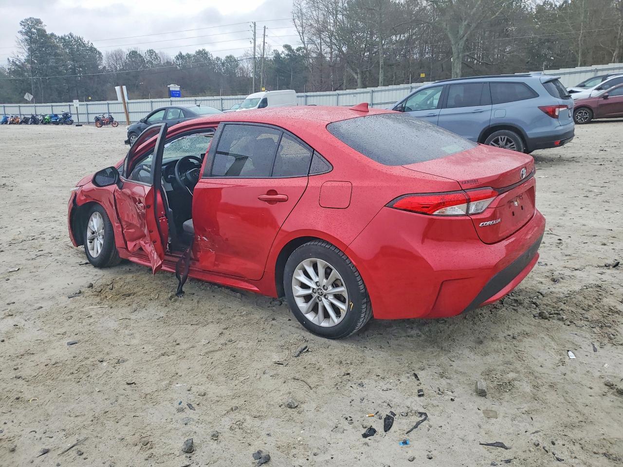 2021 Toyota Corolla Le - Фото 2