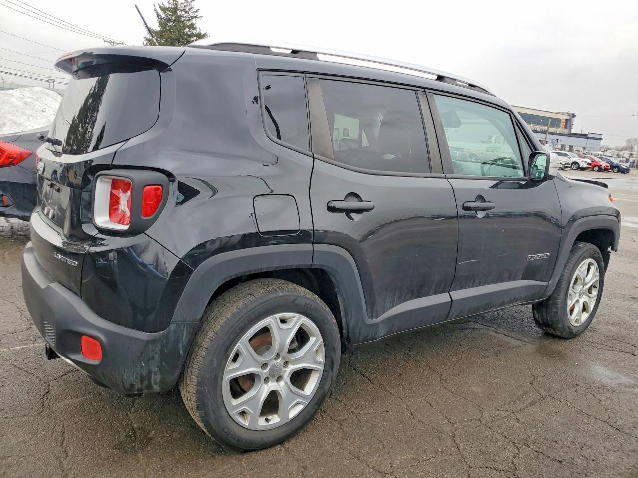 2015 Jeep Renegade Limited - Фото 3