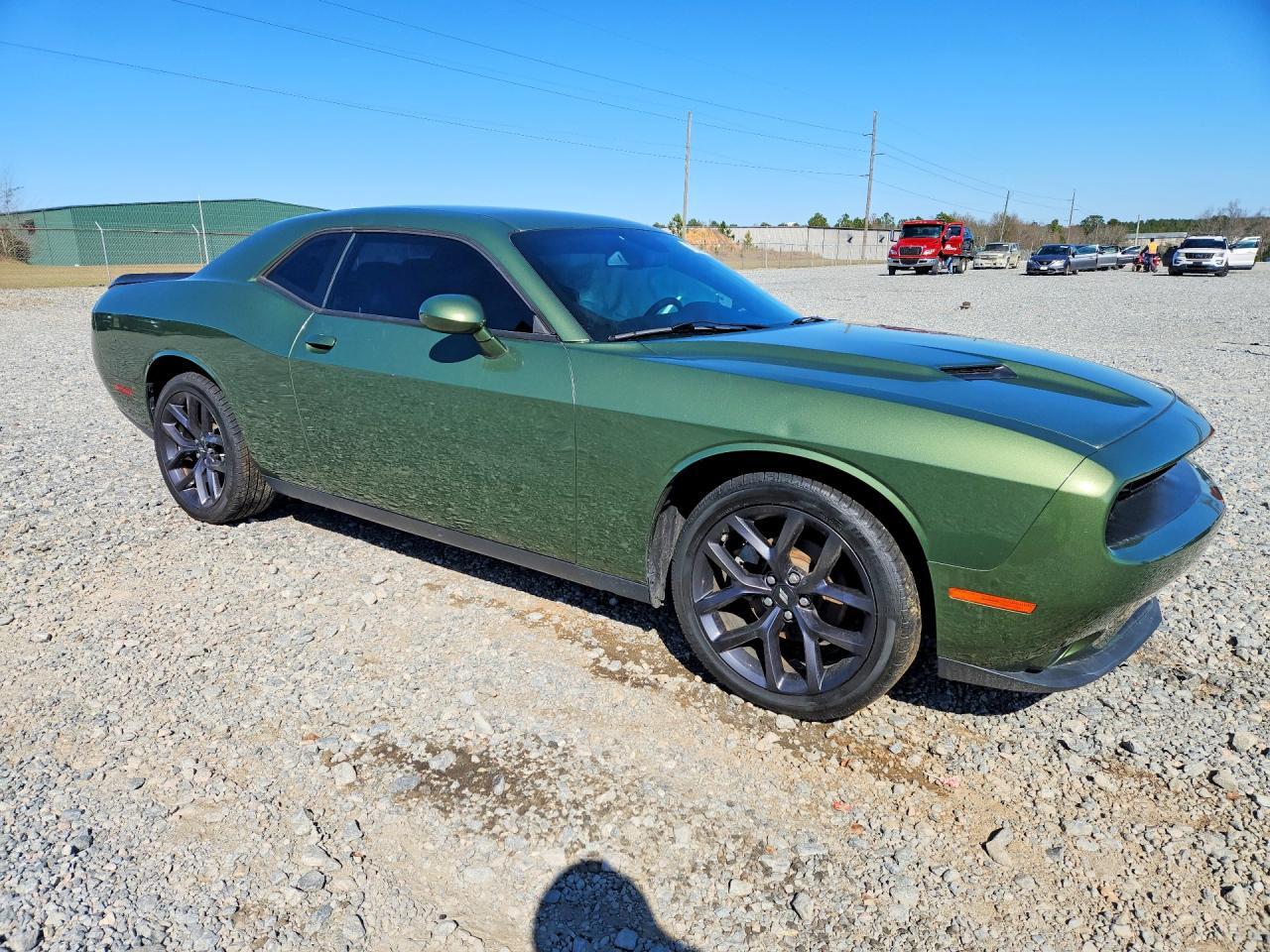 2021 Dodge Challenger Sxt - Фото 4