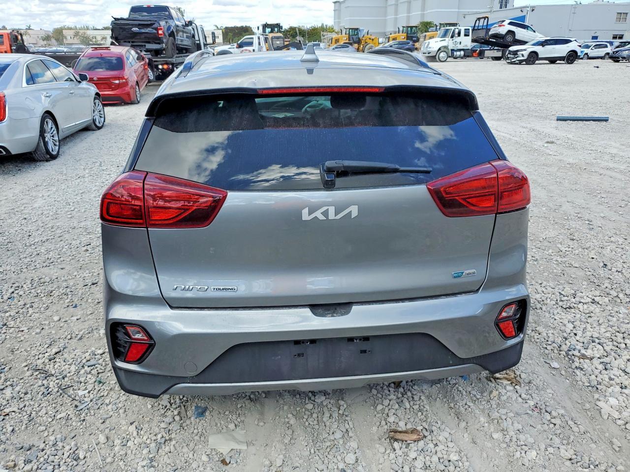 2022 Kia Niro Touring Special Edition - Image 6