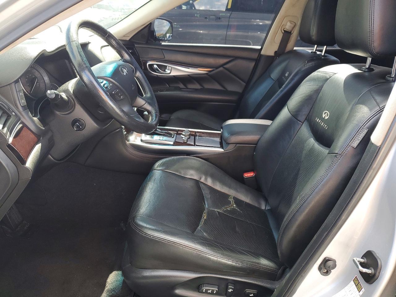 2012 Infiniti M37 - Image 7