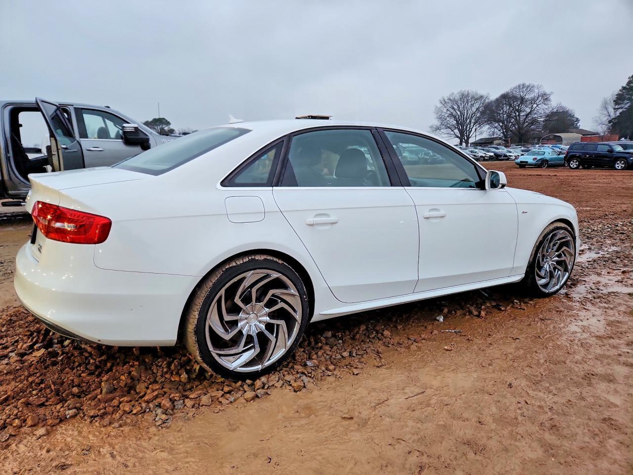 2015 Audi A4 Premium - Image 3