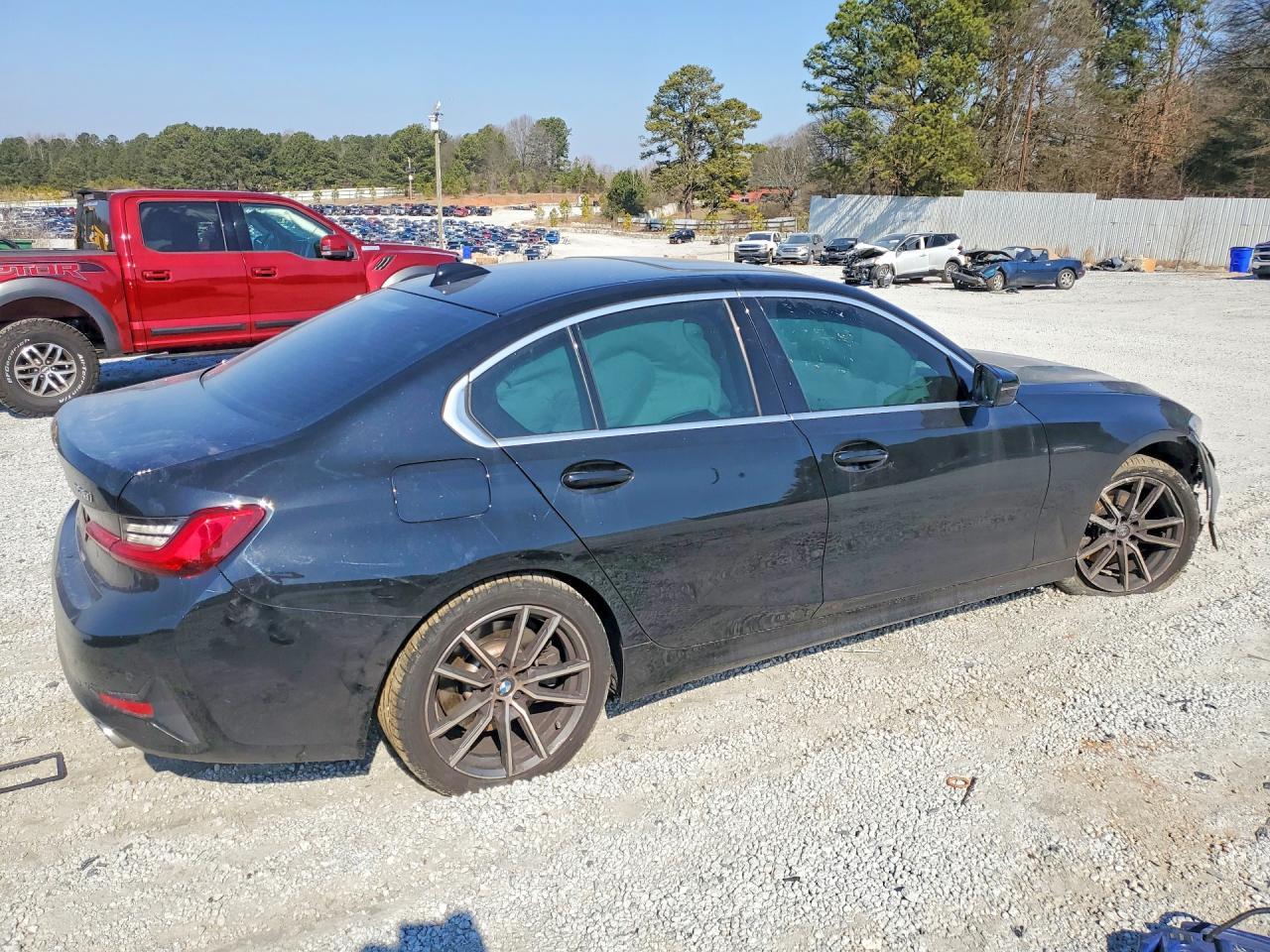 2021 BMW 330I - Фото 3