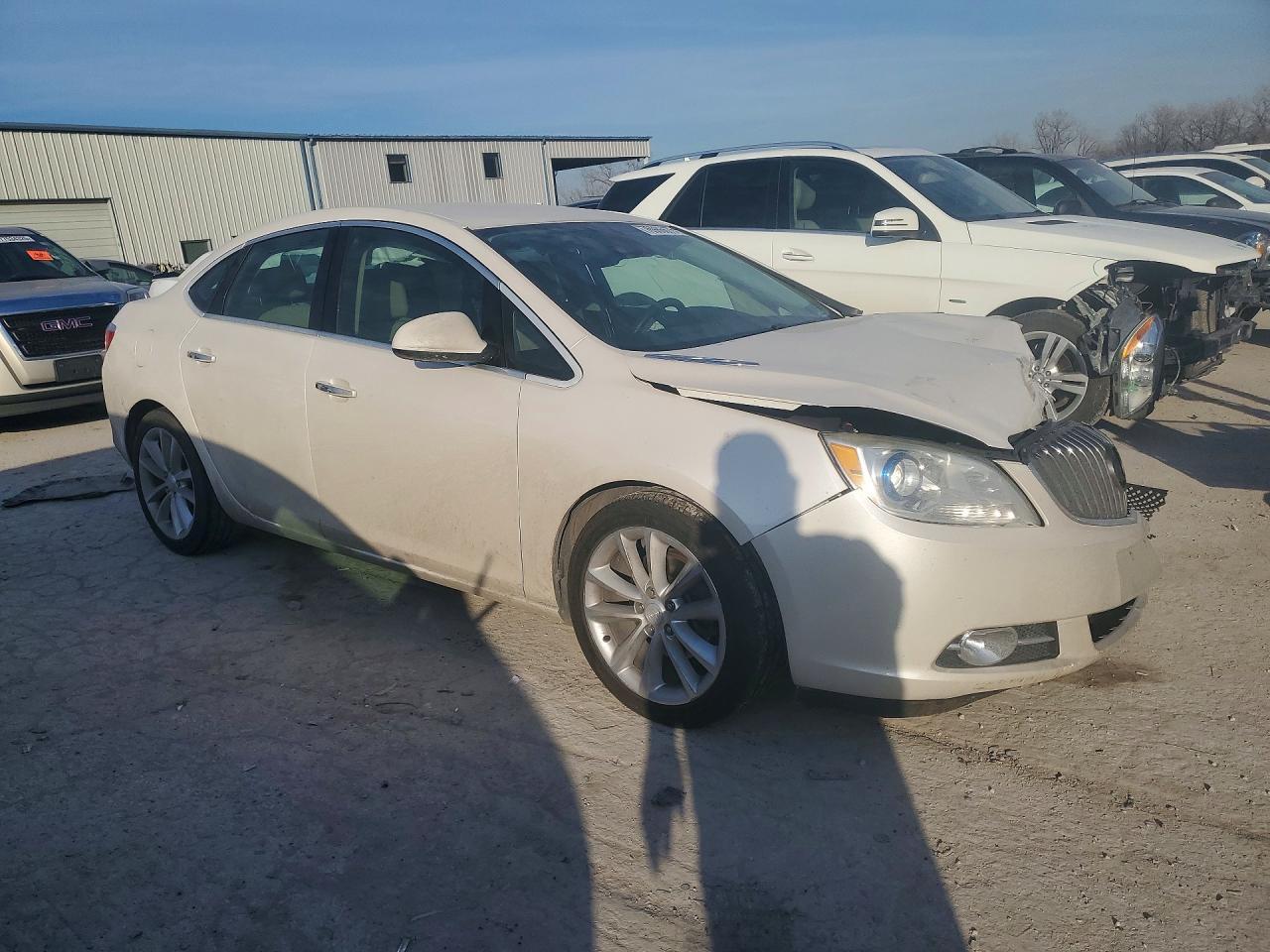 2015 Buick Verano - Image 4