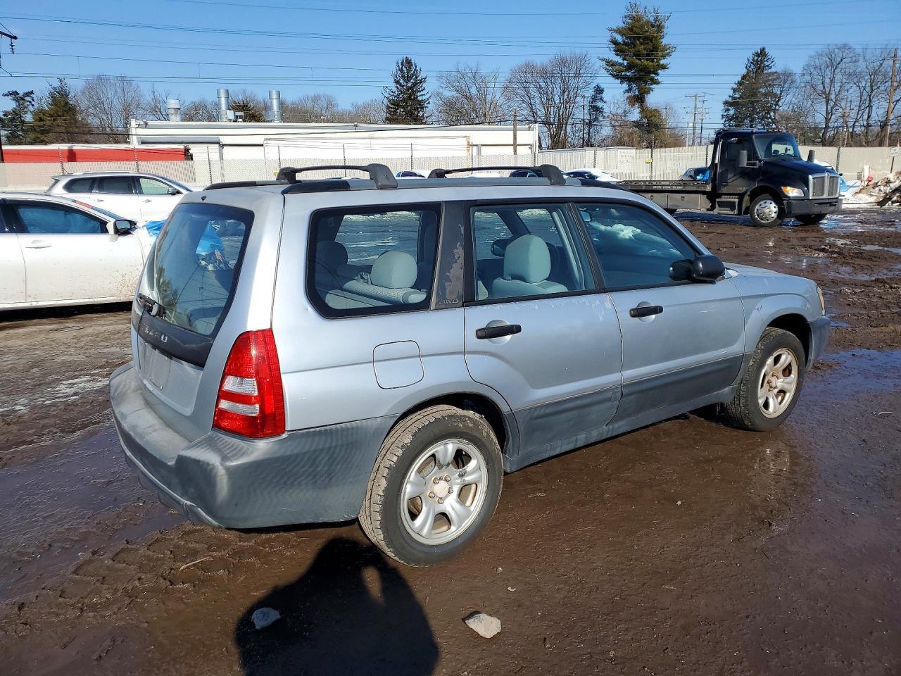 2003 Subaru Forester 2.5X - Фото 3