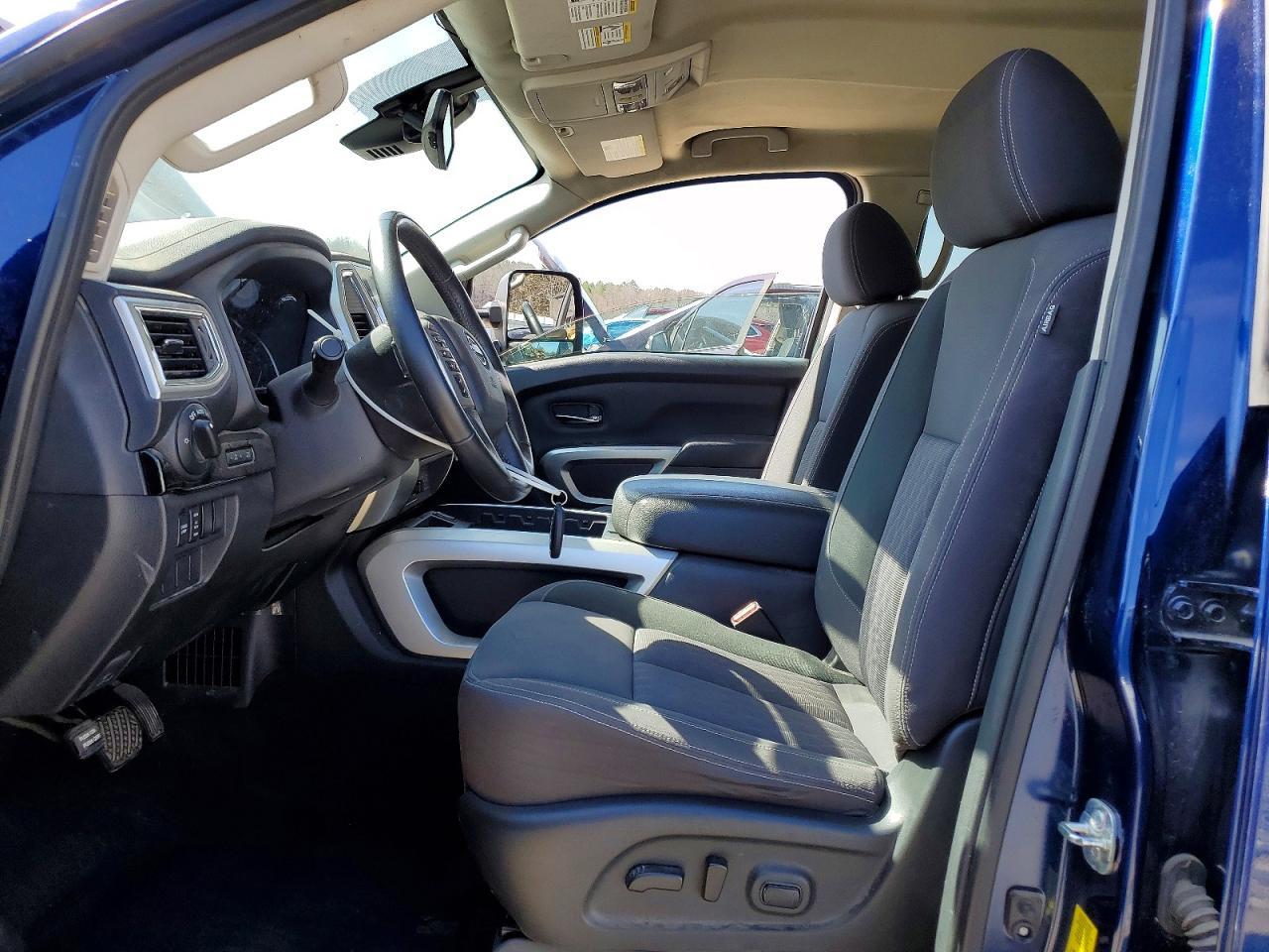 2023 Nissan Titan Sv - Фото 7