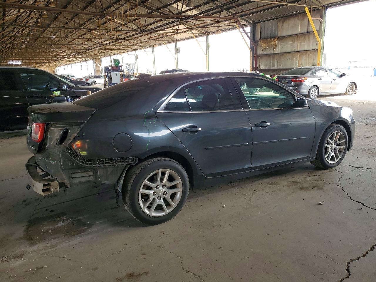 2014 Chevrolet Malibu 1Lt - Image 3