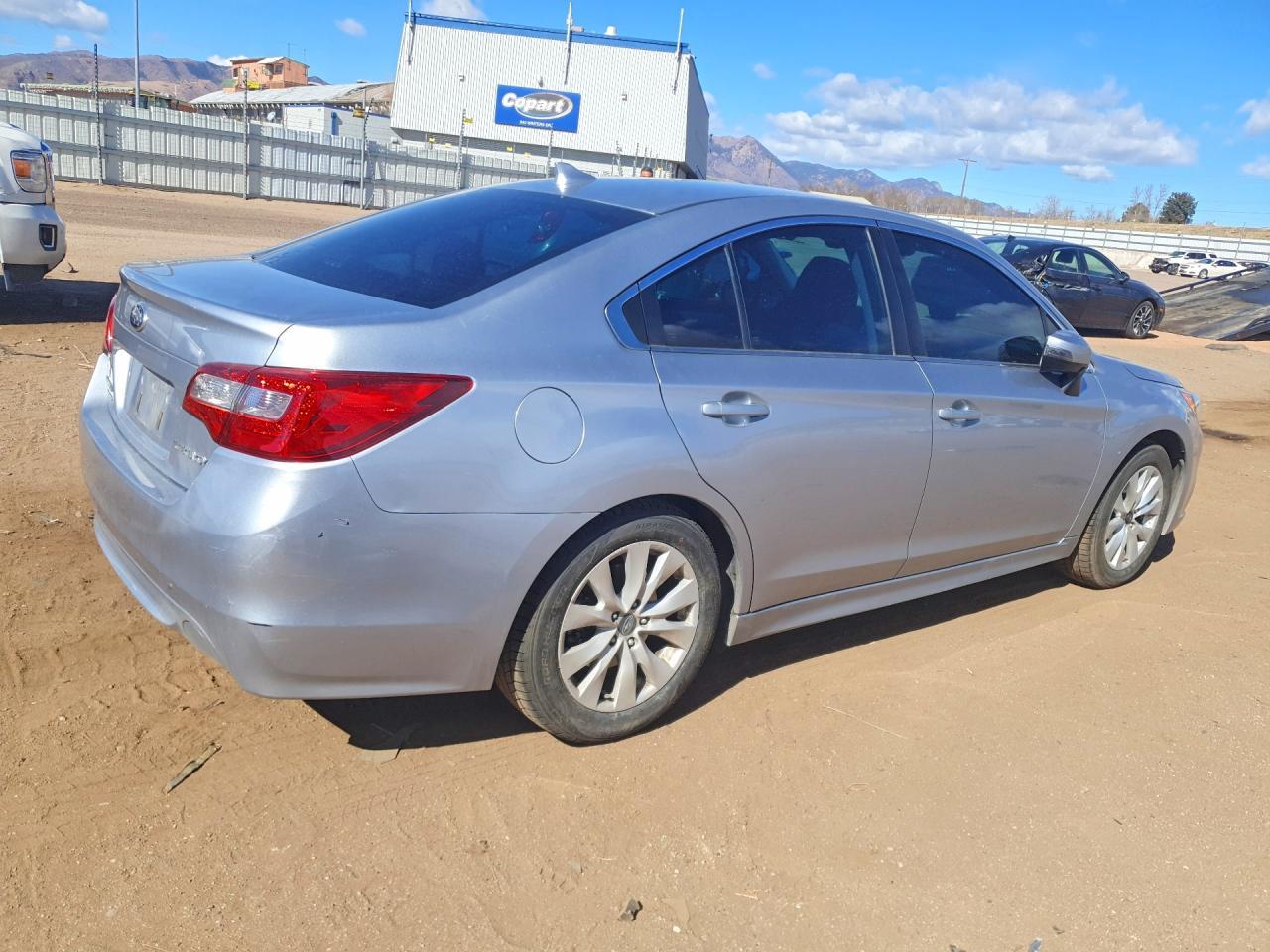 2016 Subaru Legacy - Image 3