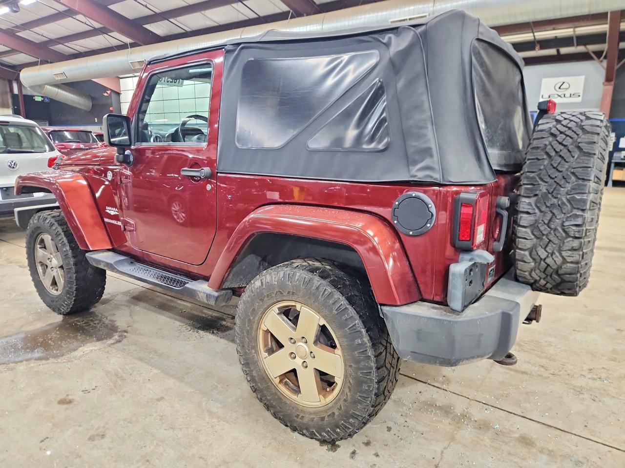 2010 Jeep Wrangler Sahara - Image 2