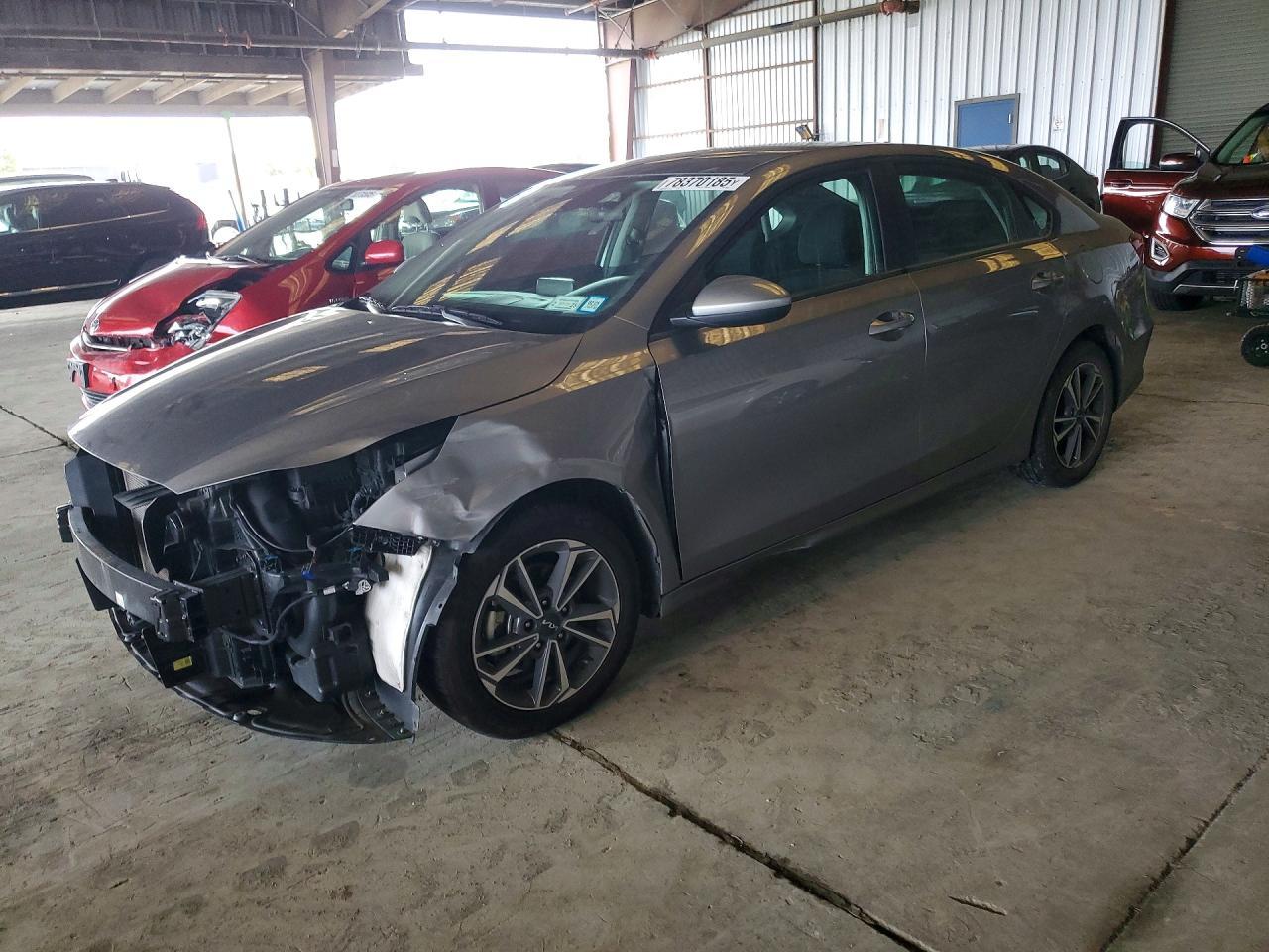 2023 Kia Forte Lx