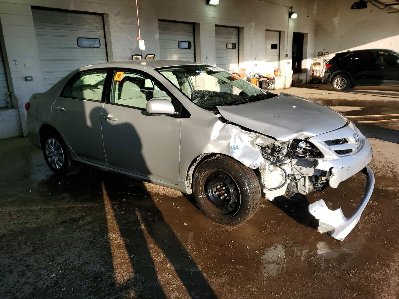 2012 Toyota Corolla Le - Image 4